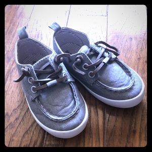 Old Navy grey boat shoes